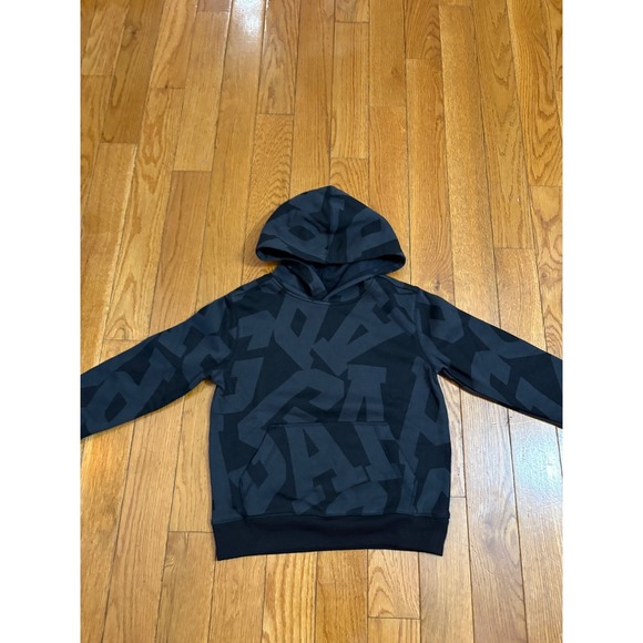 NWOT Gap Kids Boys Graphic Print Hoodie Sweatshirt Gray Black Pullover Casual S - Picture 6 of 7